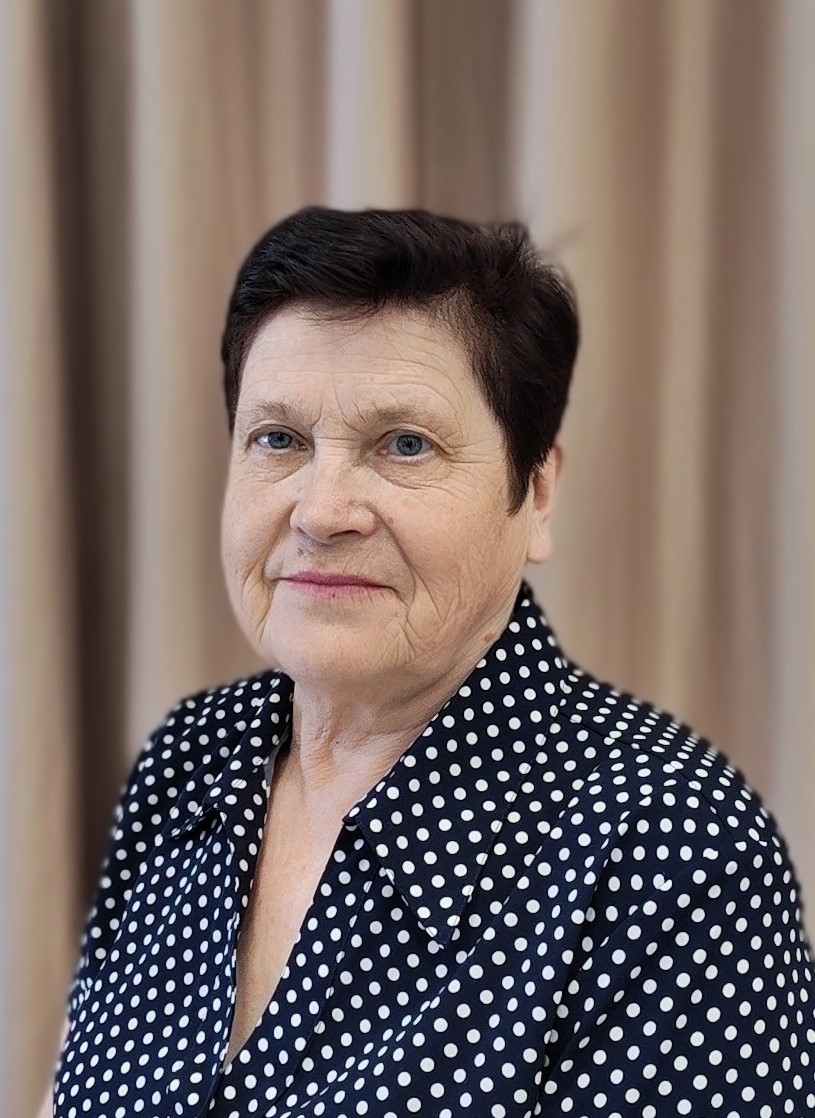 Лазнева Елена Владимировна.